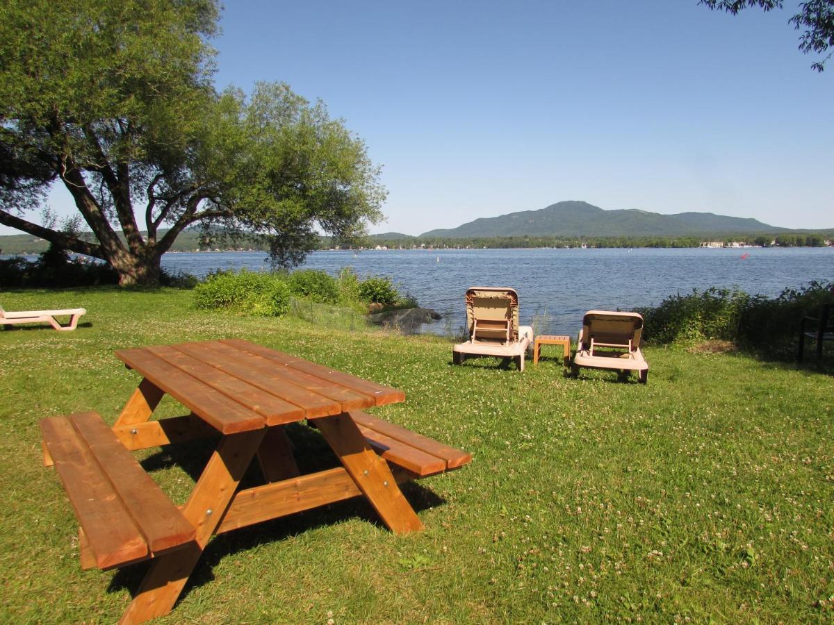 Superbe Condo Bord De L'Eau A Magog Екстер'єр фото